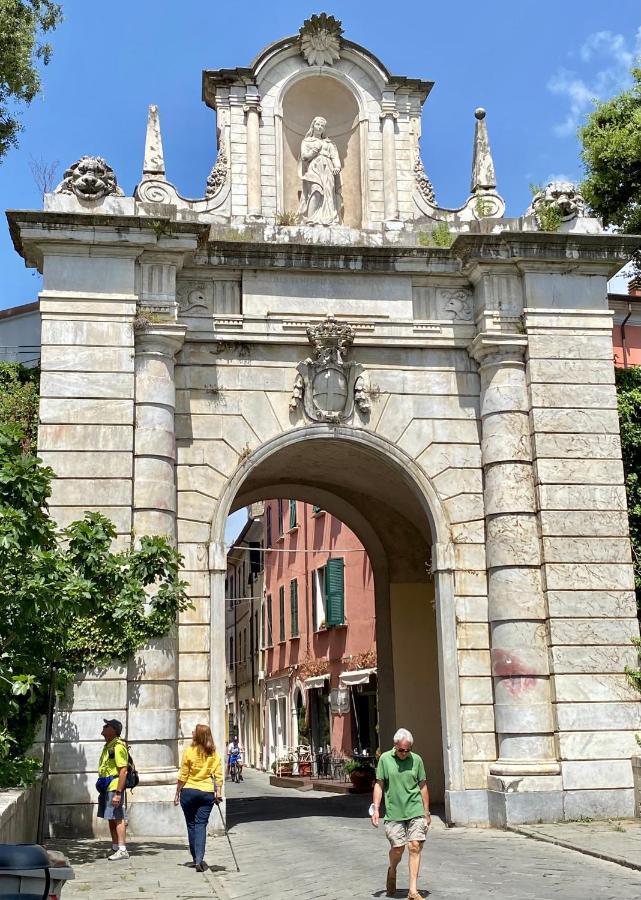 Вілла Sogno In Cittadella Сарцана Екстер'єр фото